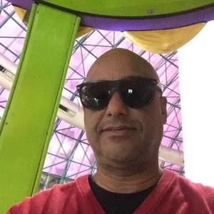 Meet your Posher, Eduardo